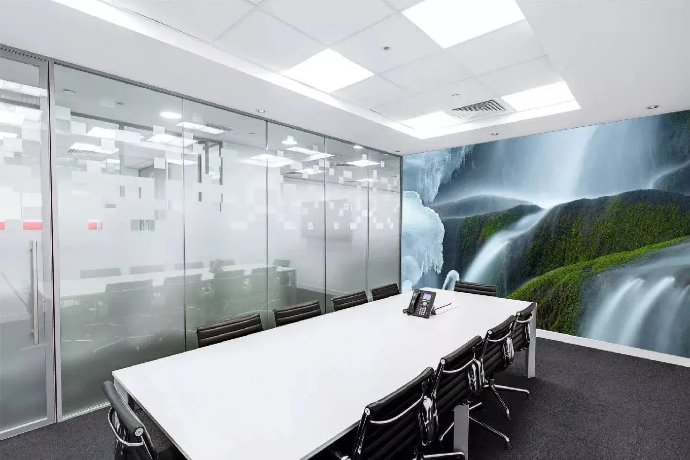 Fototapetes ar ūdenskritumu - Ledains ūdenskritums, (375x250 cm) D-ART