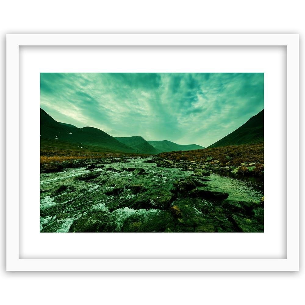 Glezna baltā rāmī - Wild River In The Green Home Trends DECO