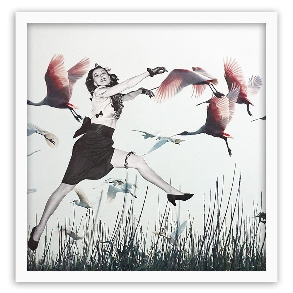 Glezna baltā rāmī - Woman And Geese Home Trends DECO