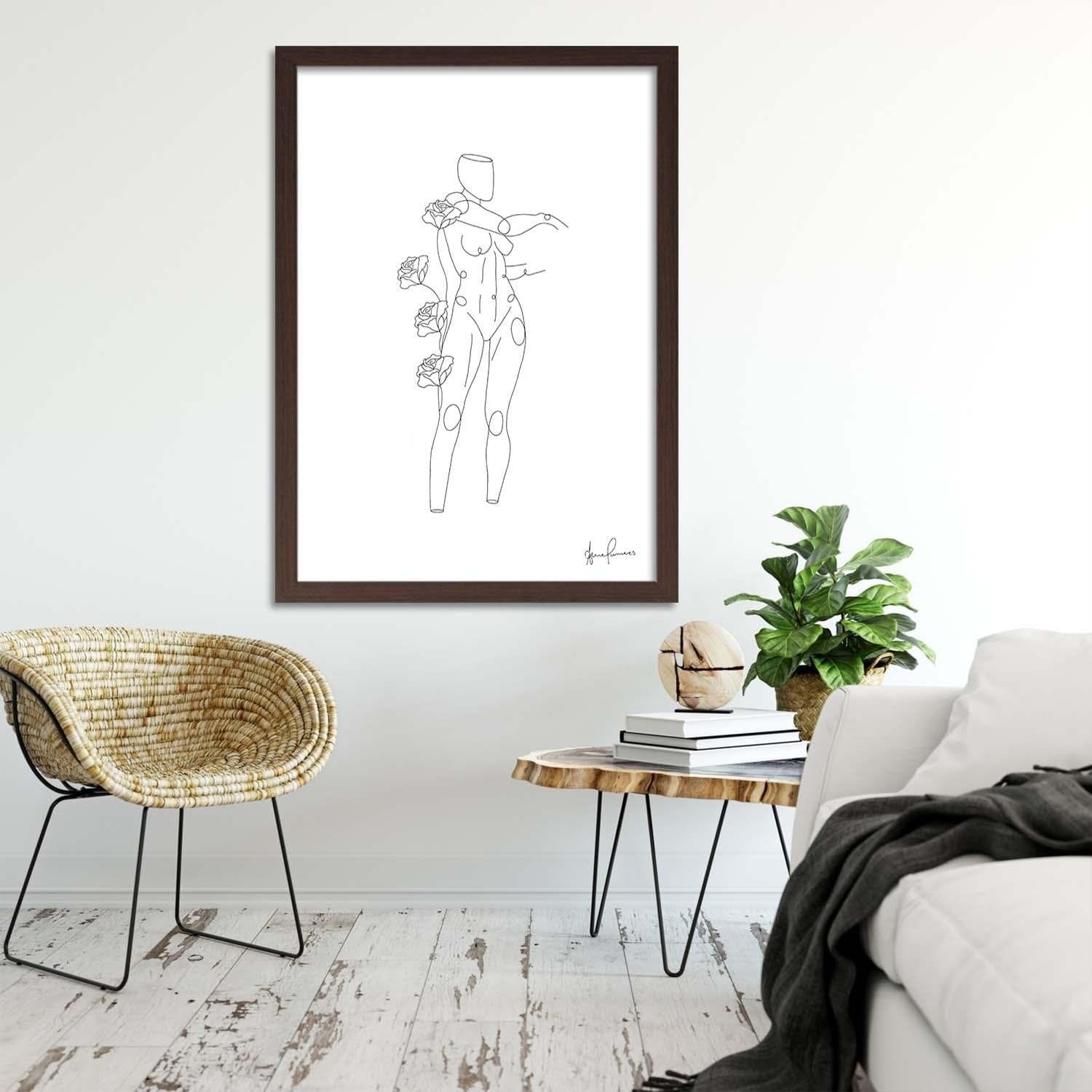 Glezna brūnā rāmī - Woman And Roses Minimalism Home Trends DECO