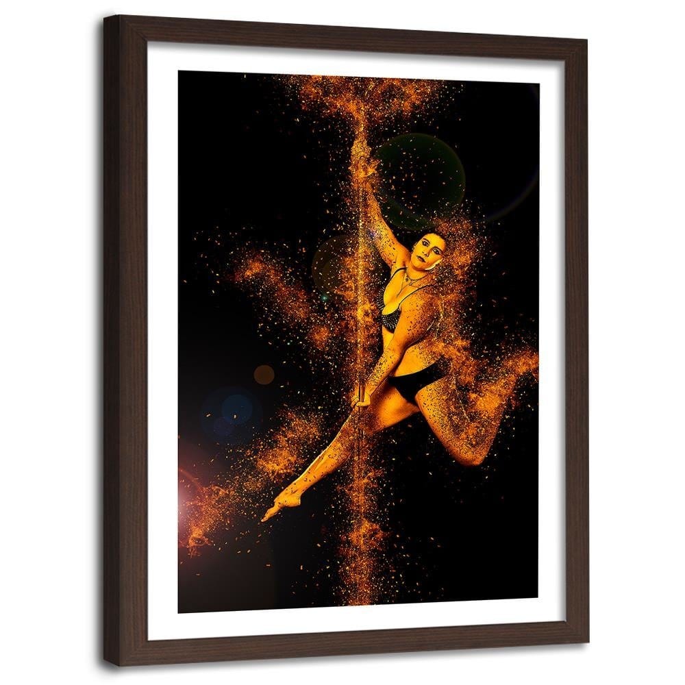 Glezna brūnā rāmī - Woman Dancing On The Tube Home Trends DECO