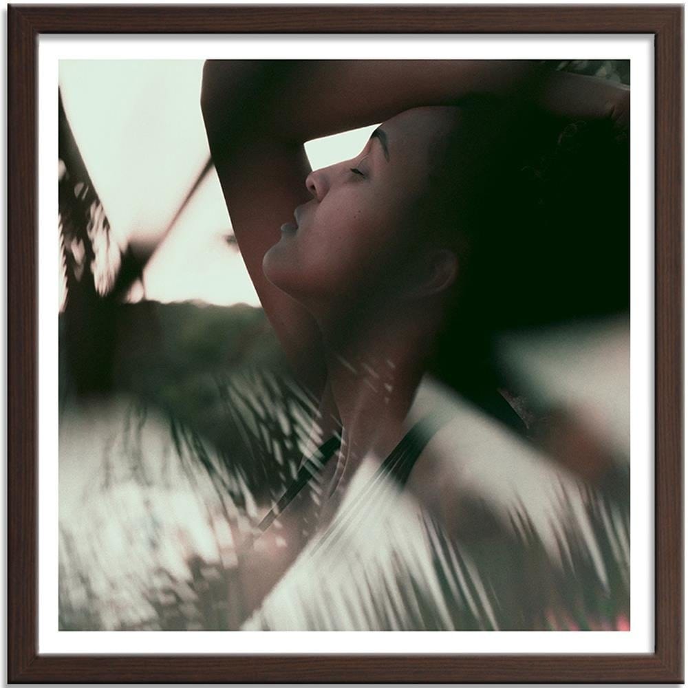 Glezna brūnā rāmī - Young Woman 2 Home Trends DECO