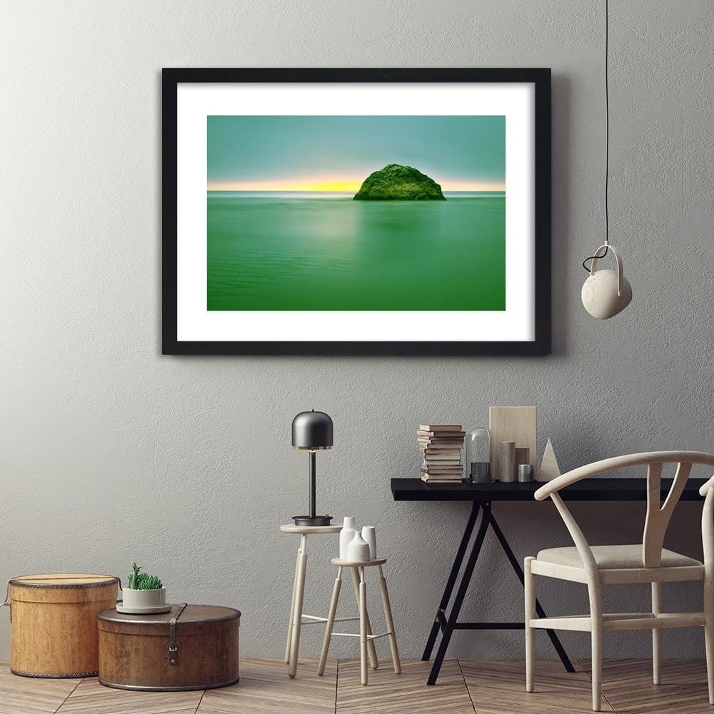 Glezna melnā rāmī - A Rock In The Sea At Dusk 3 Home Trends