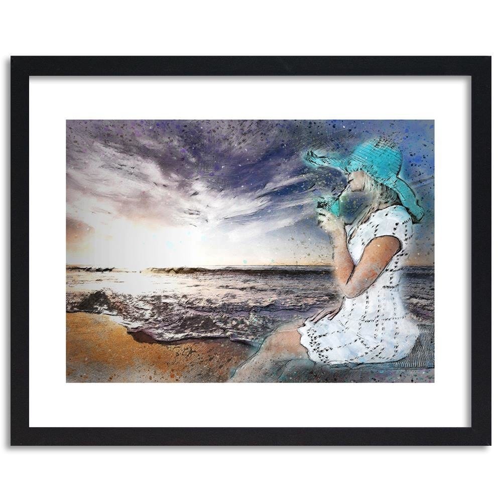 Glezna melnā rāmī - A Woman In A Hat By The Sea Home Trends