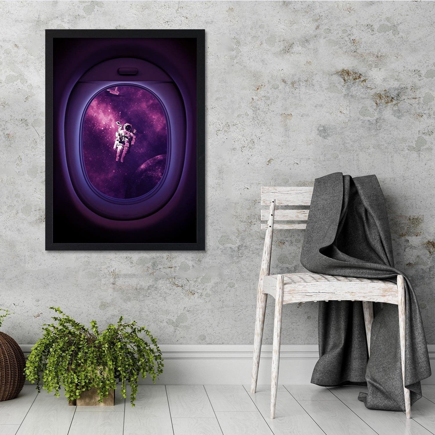 Glezna melnā rāmī - Artwork Image Astronaut Purple Home Trends