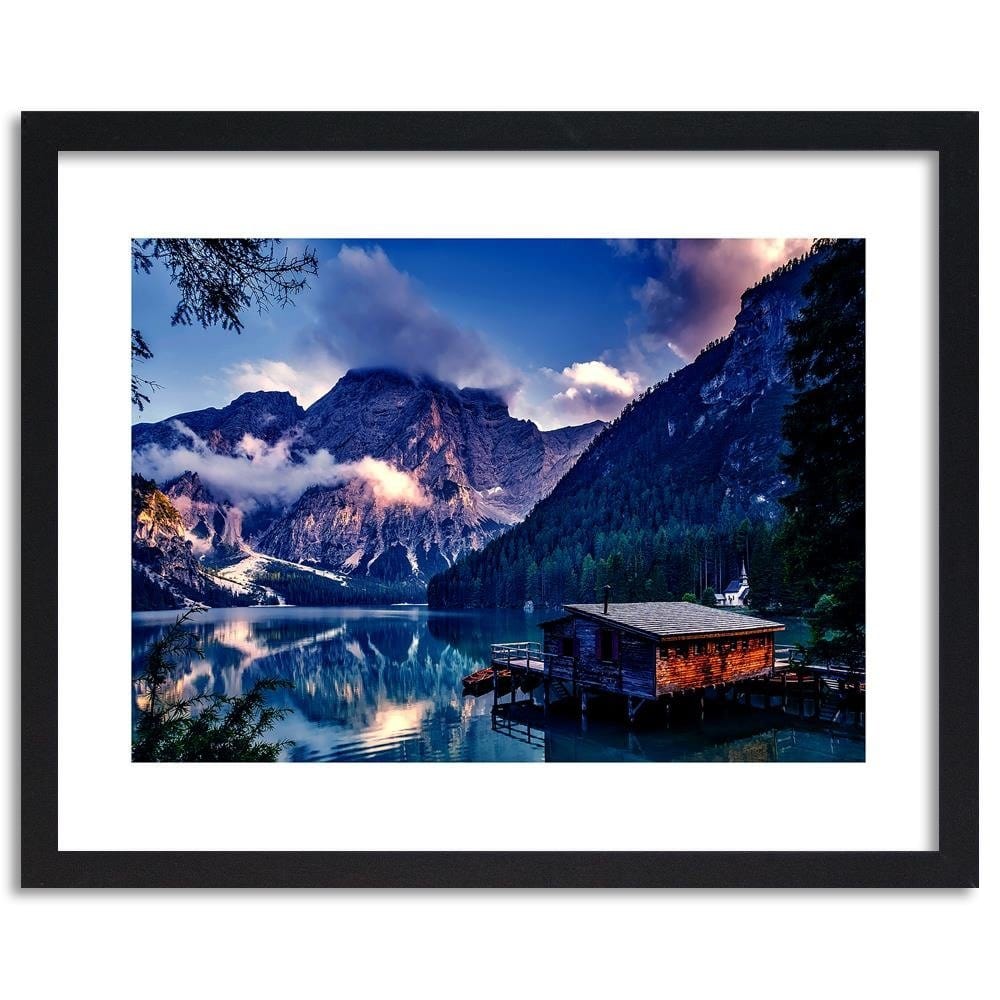 Glezna melnā rāmī - Beautiful Mountain Lake Home Trends