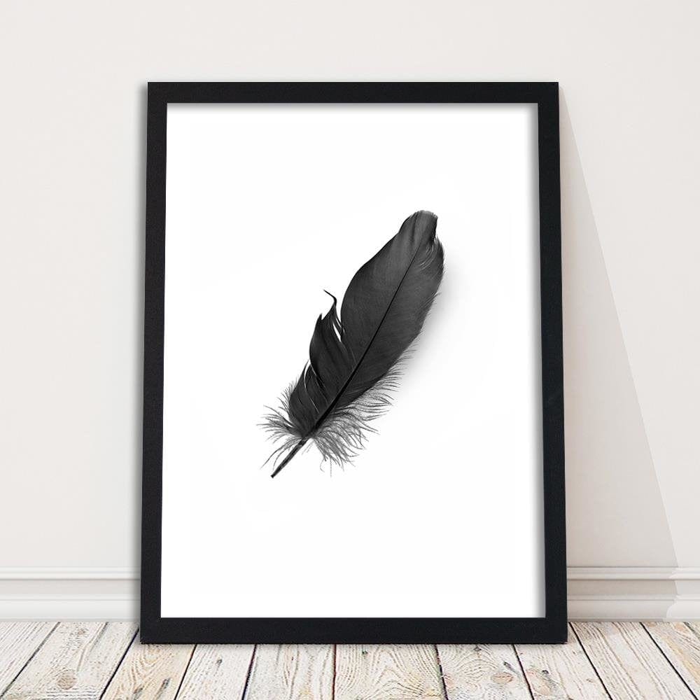 Glezna melnā rāmī - Black Feather Home Trends