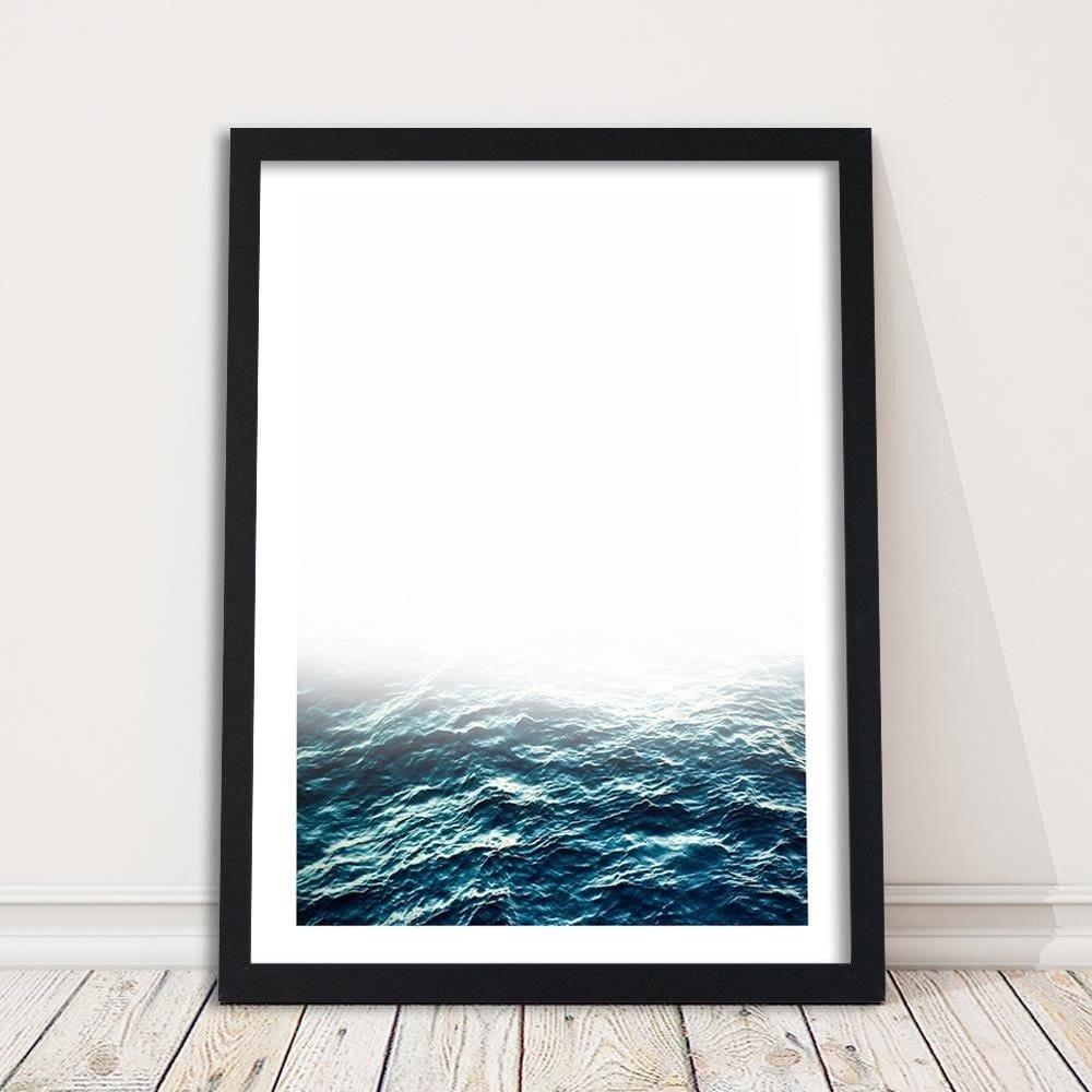 Glezna melnā rāmī - Blue Waves Home Trends