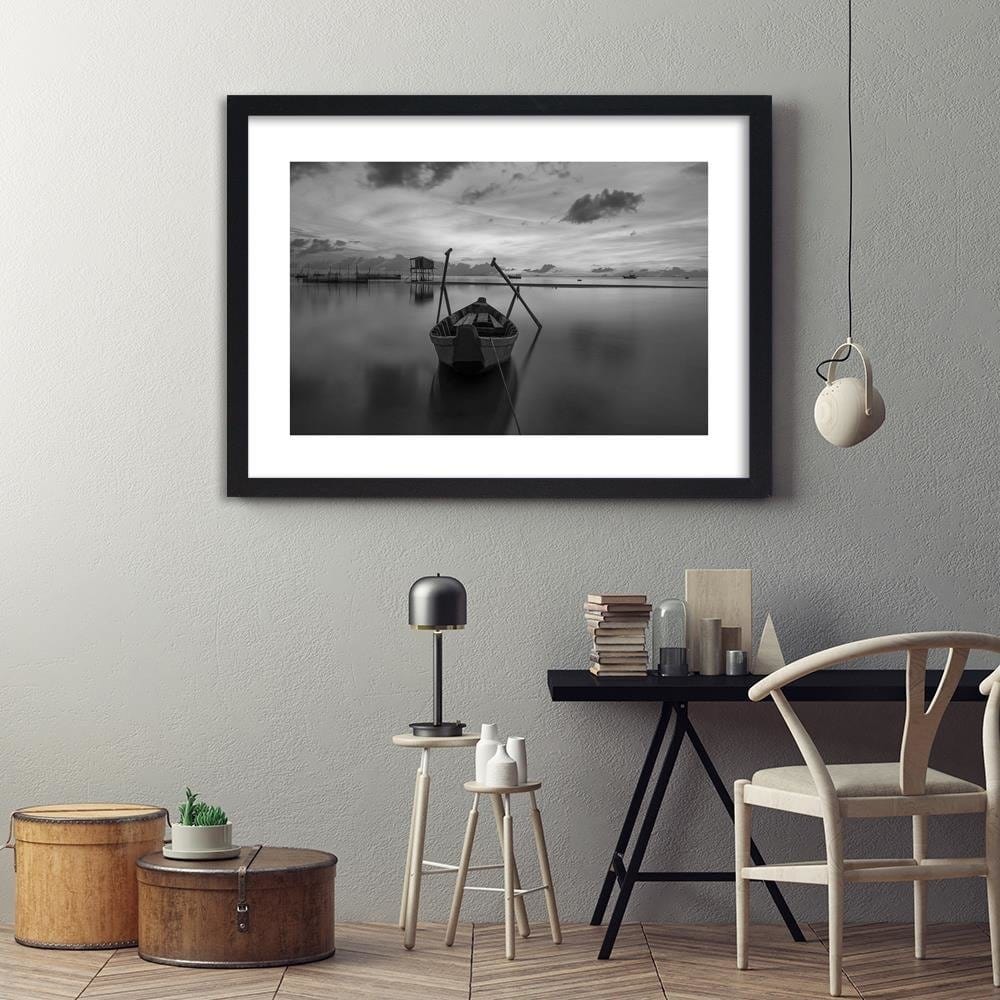 Glezna melnā rāmī - Boat On A Quiet Lake 2 Home Trends