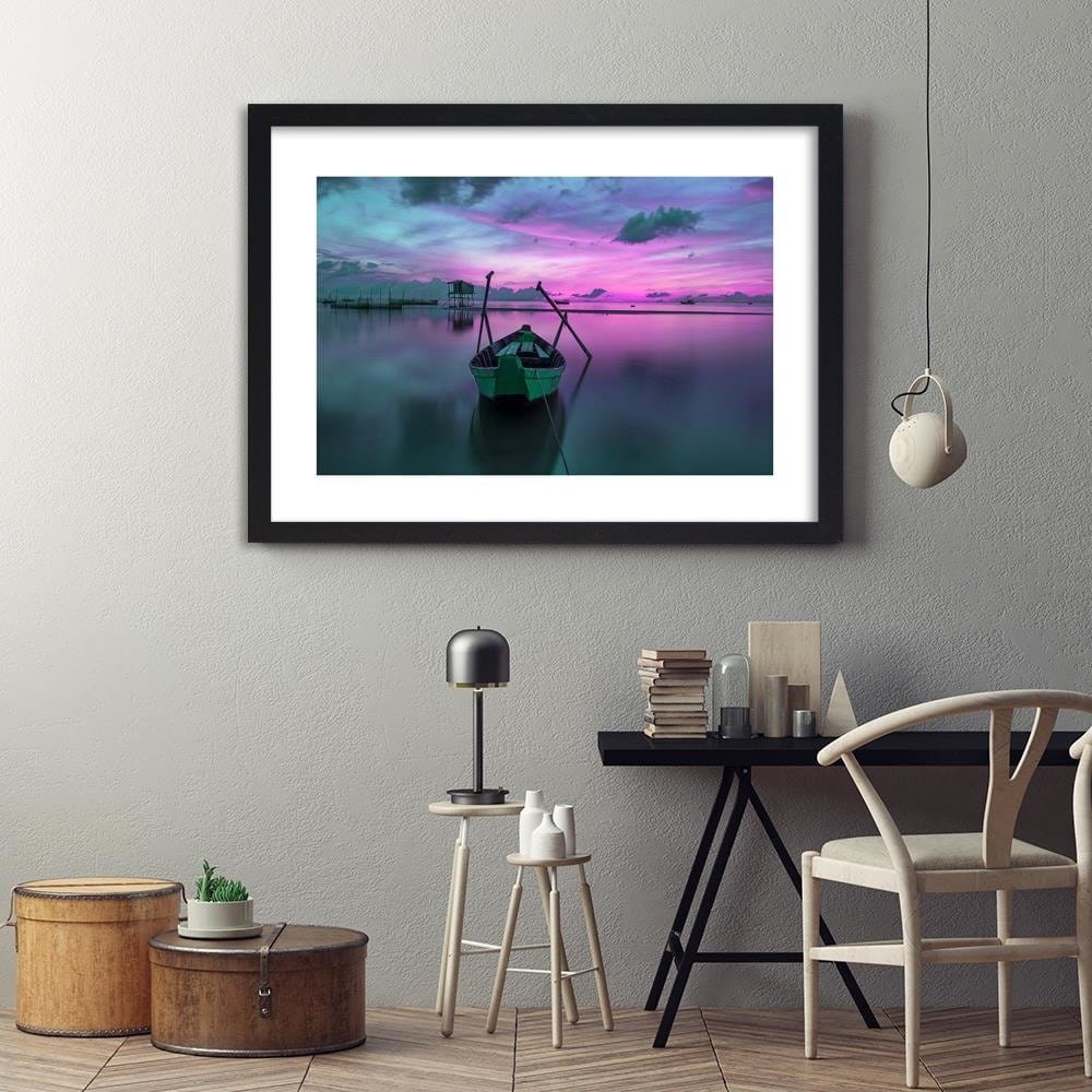 Glezna melnā rāmī - Boat On Calm Lake 4 Home Trends