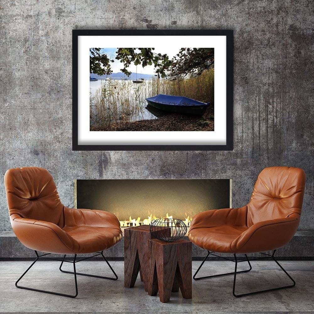 Glezna melnā rāmī - Boats On The Shore Of A Lake Home Trends