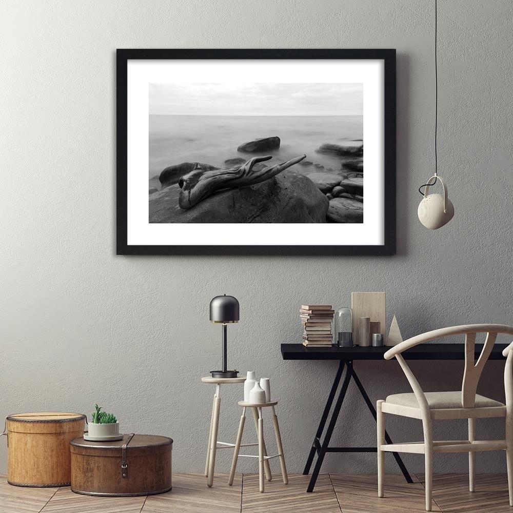 Glezna melnā rāmī - Branch On The Stone 2 Home Trends