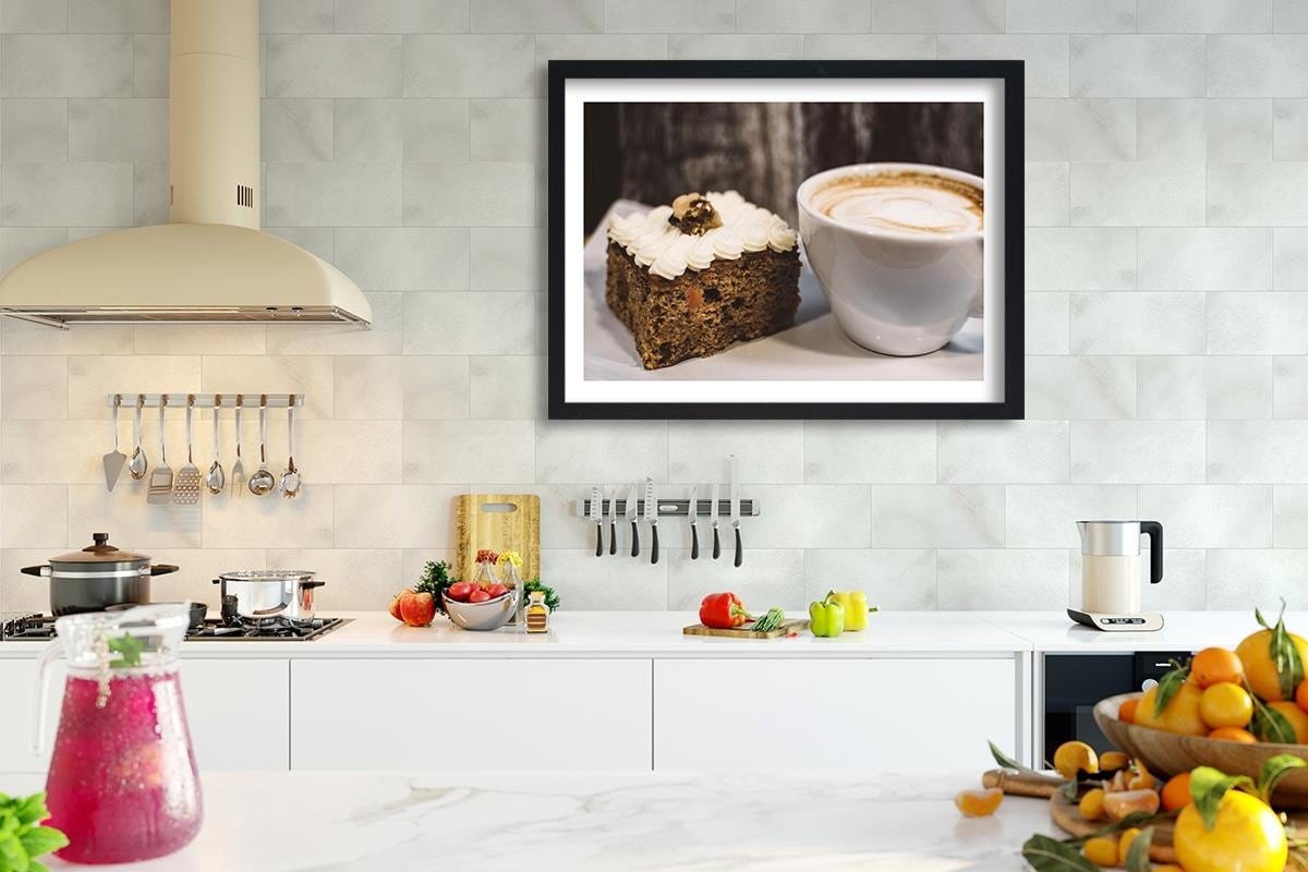 Glezna melnā rāmī - Cappuccino And A Slice Of Cake Home Trends