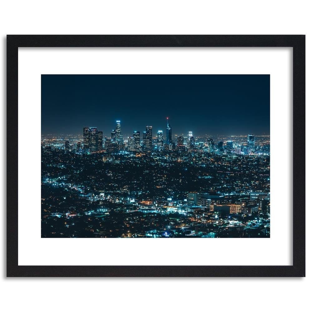 Glezna melnā rāmī - City At Night Home Trends