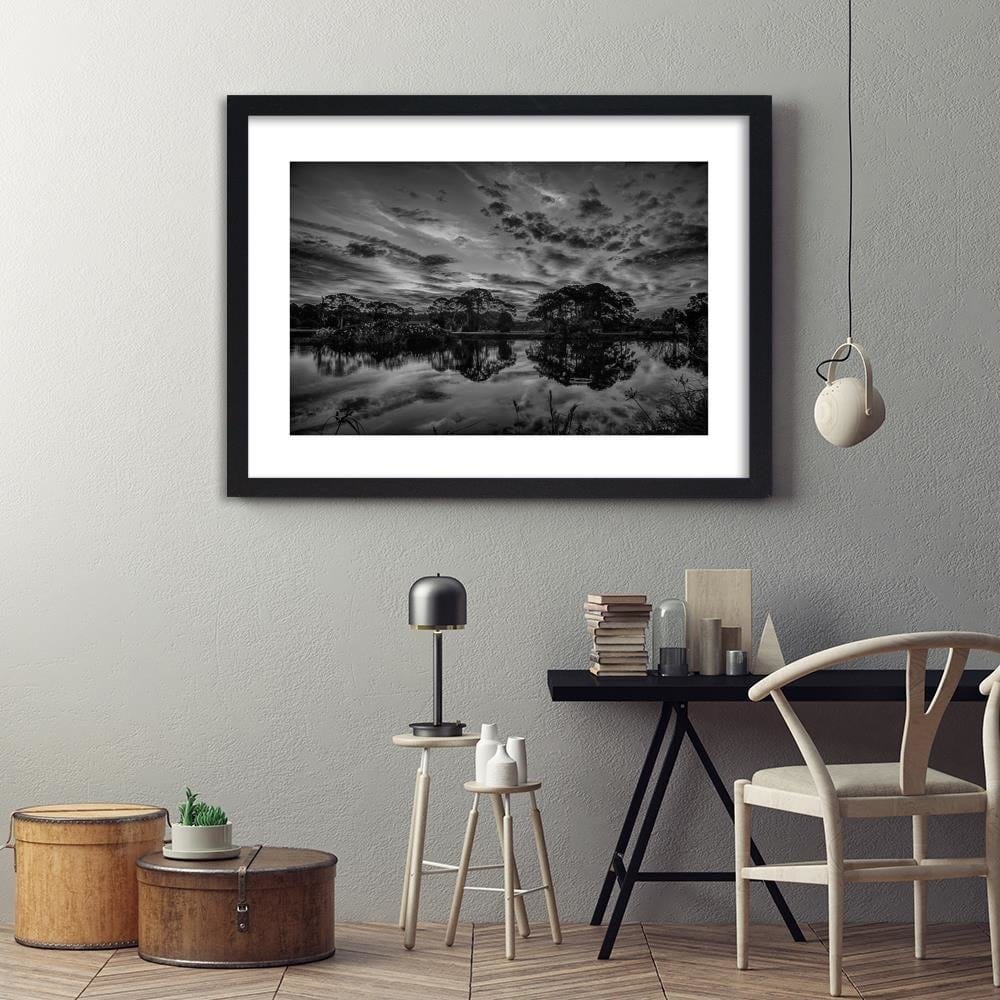 Glezna melnā rāmī - Clouds Over The Lake 2 Home Trends