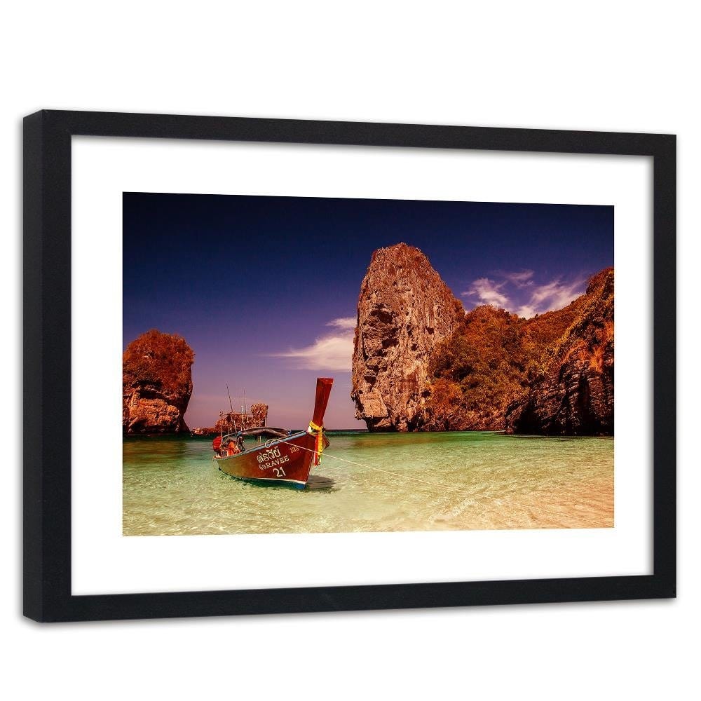 Glezna melnā rāmī - Colorful Boat On The Sea Shore 4 Home Trends