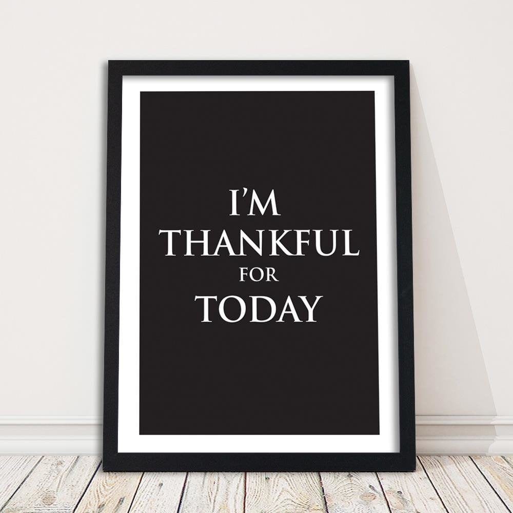 Glezna melnā rāmī - Cover - Gratitude Home Trends