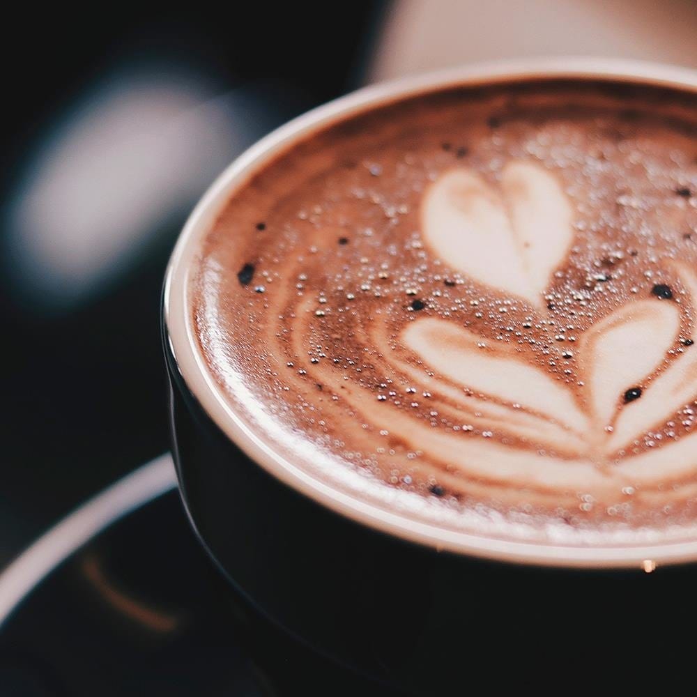 Glezna melnā rāmī - Decoration Coffee Home Trends