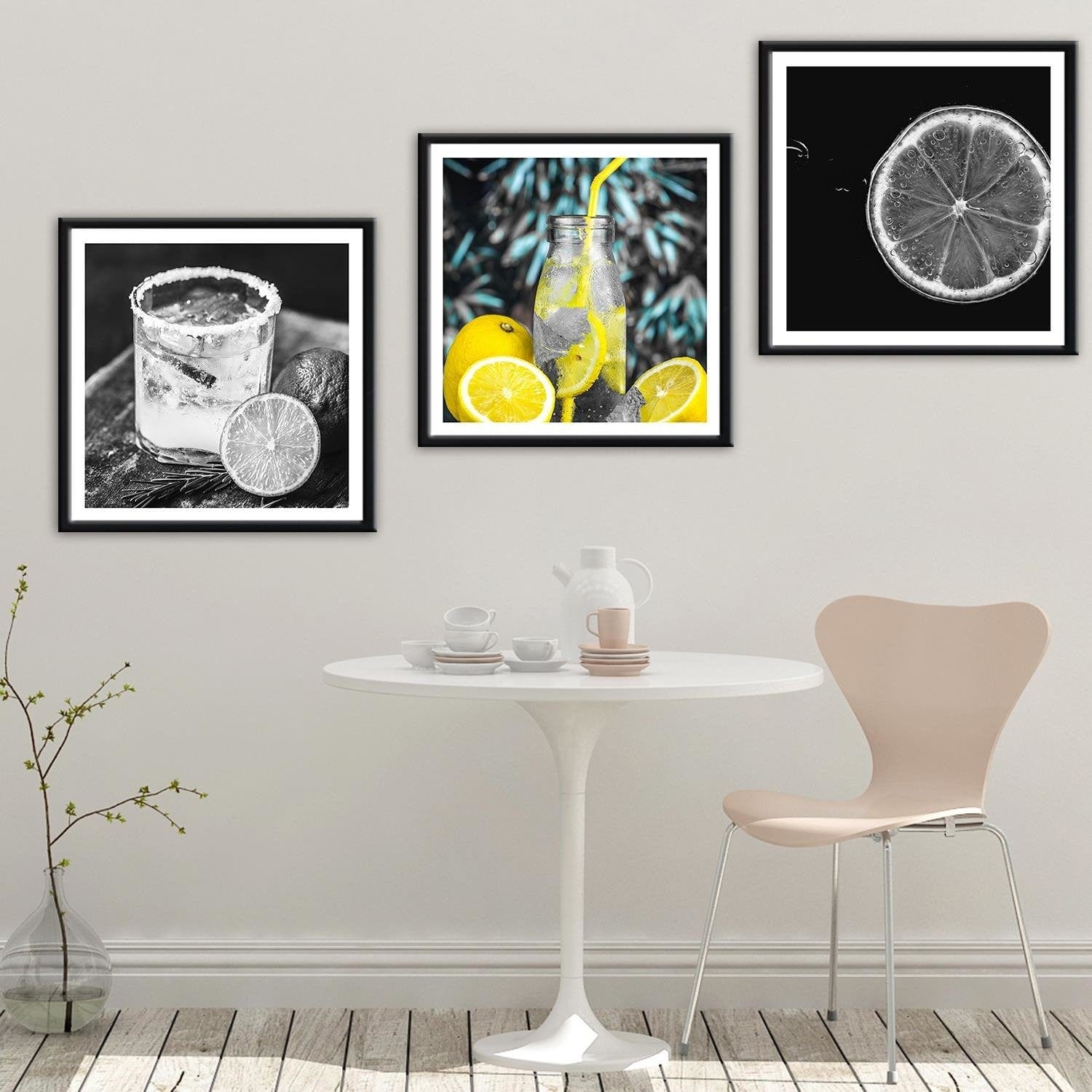 Glezna melnā rāmī - Drink With Lemon Home Trends