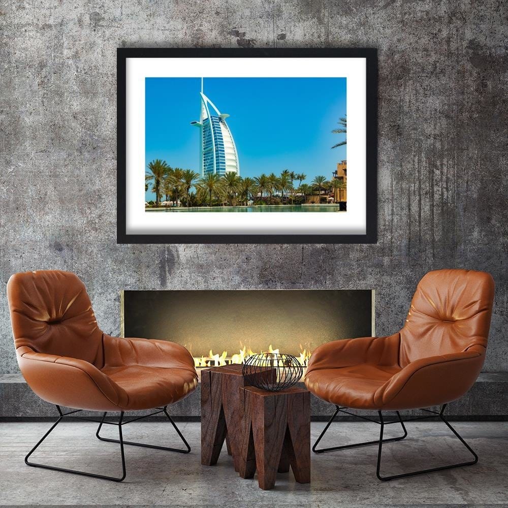 Glezna melnā rāmī - Dubai Modern Hotel Home Trends