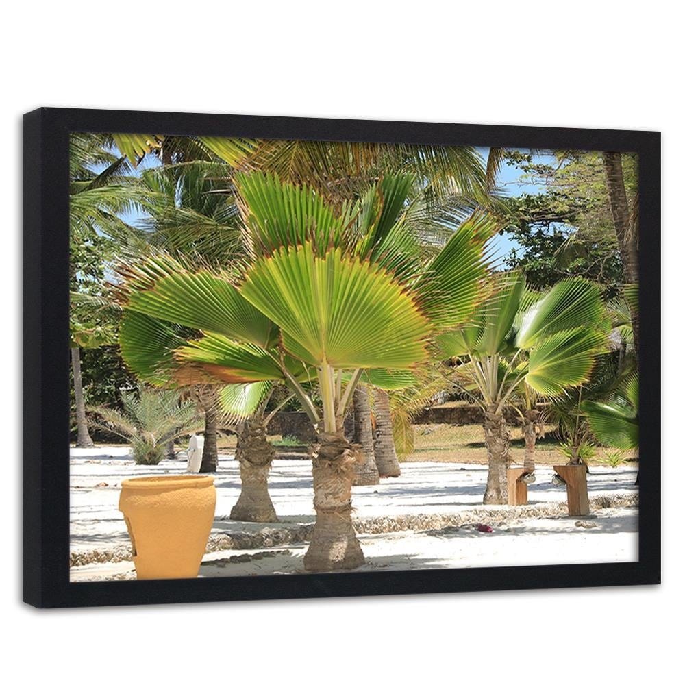 Glezna melnā rāmī - Exotic Beach Home Trends
