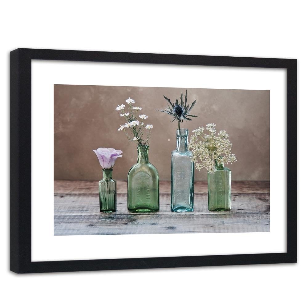 Glezna melnā rāmī - Flowers In Glass Vases Home Trends