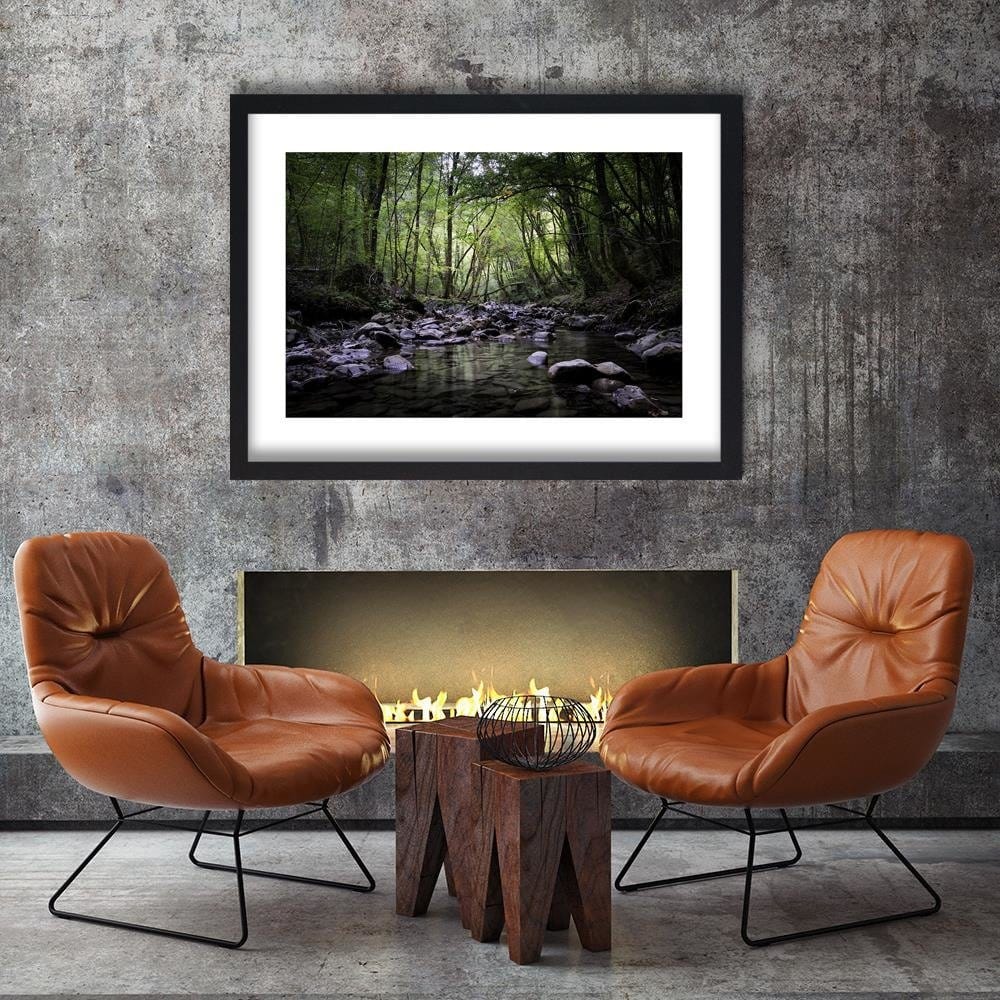 Glezna melnā rāmī - Forest Brook Home Trends