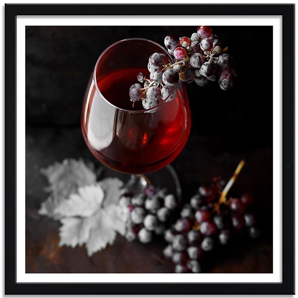 Glezna melnā rāmī - Glass Of Wine And Grapes 2 Home Trends