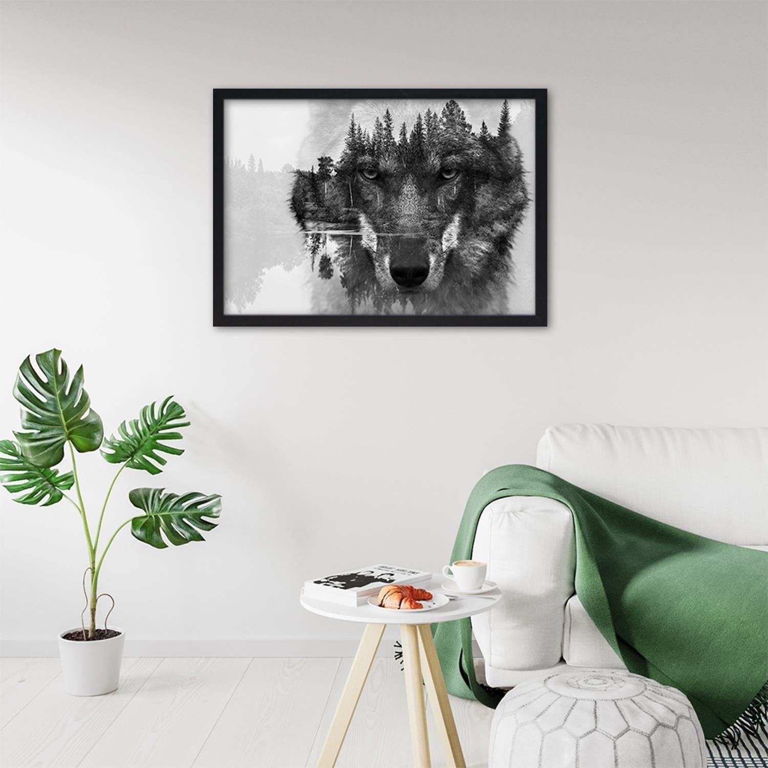 Glezna melnā rāmī - Gray Wolf Home Trends