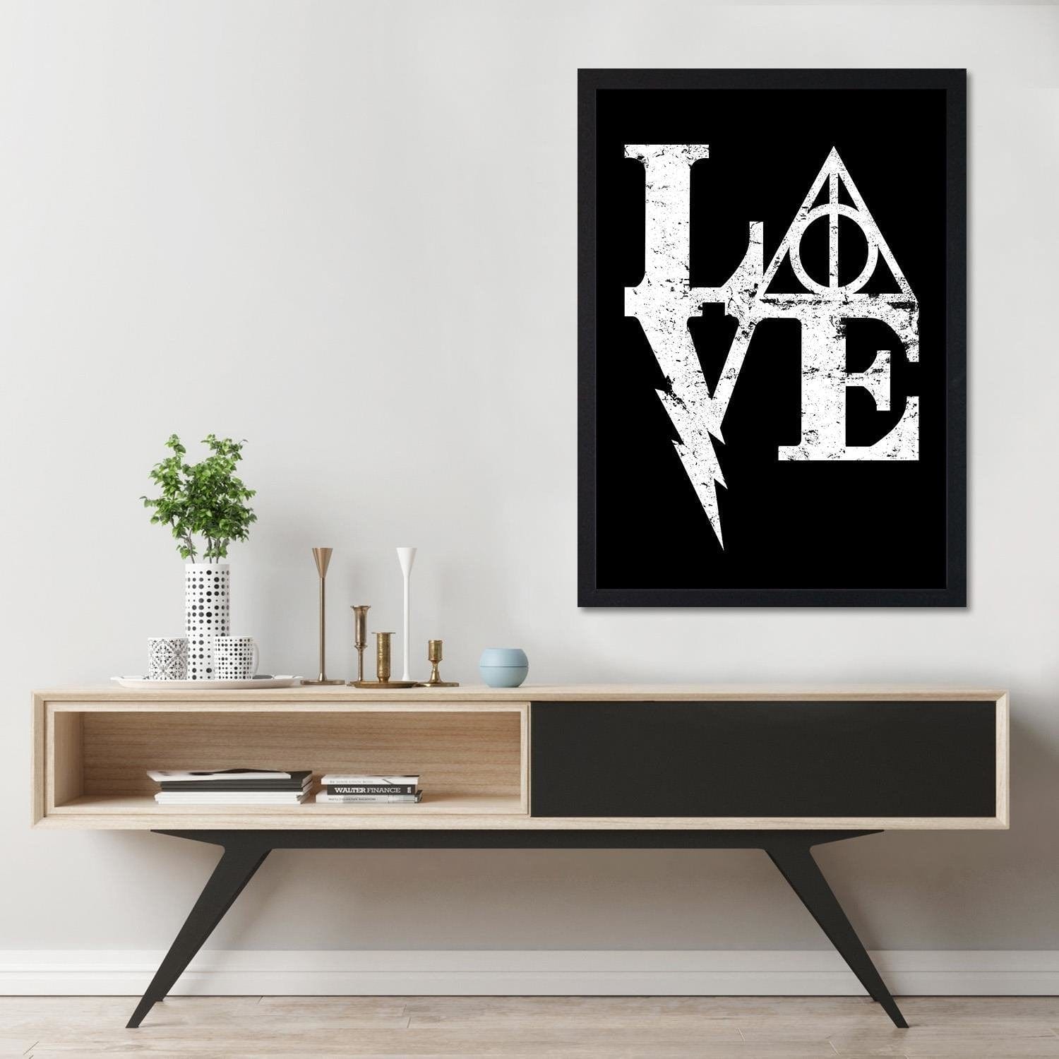Glezna melnā rāmī - Harry Love Image Black And White Home Trends