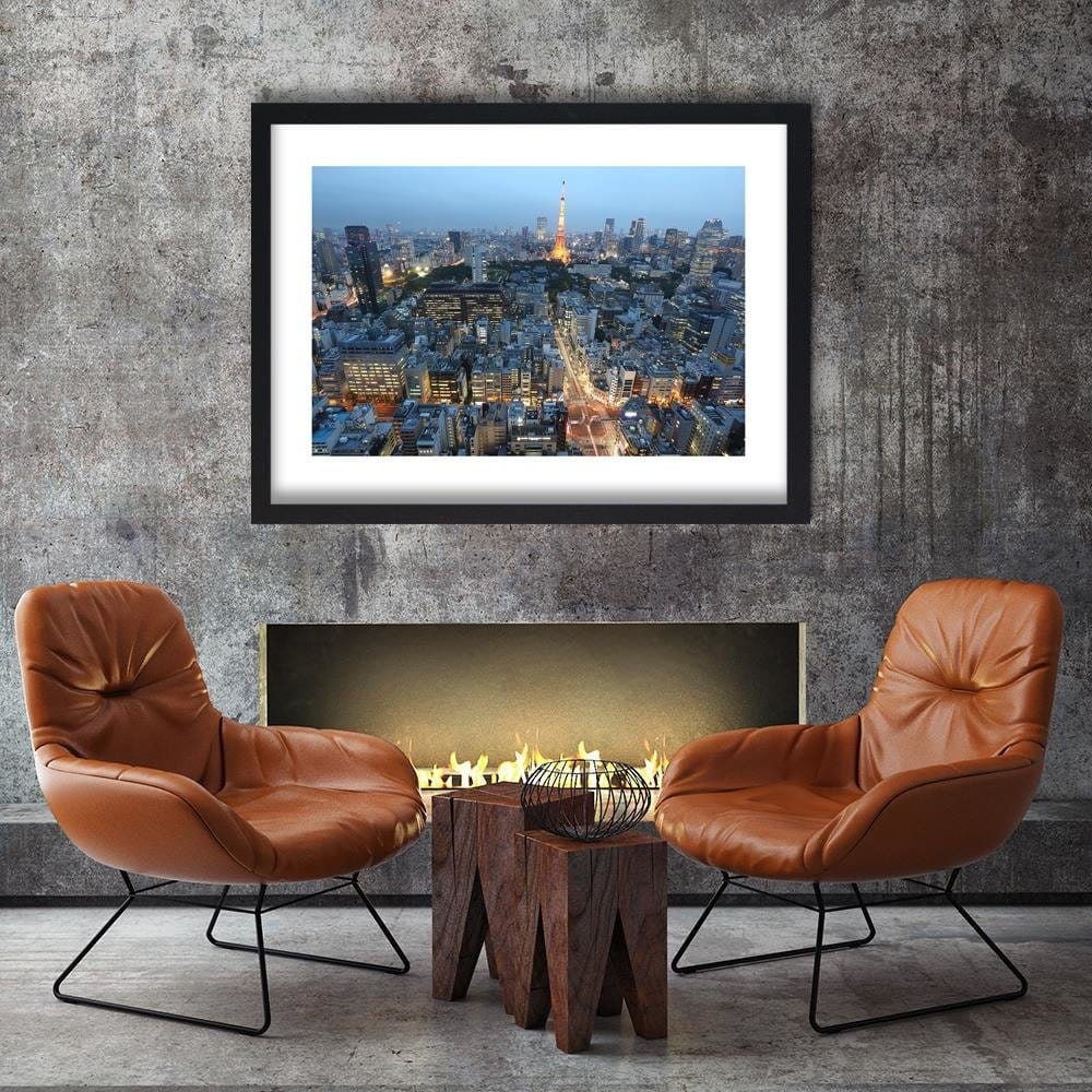 Glezna melnā rāmī - Illuminated Tokyo Home Trends