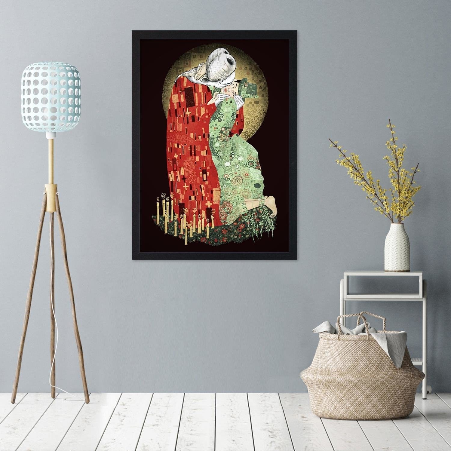 Glezna melnā rāmī - Kiss Amid Candles Home Trends