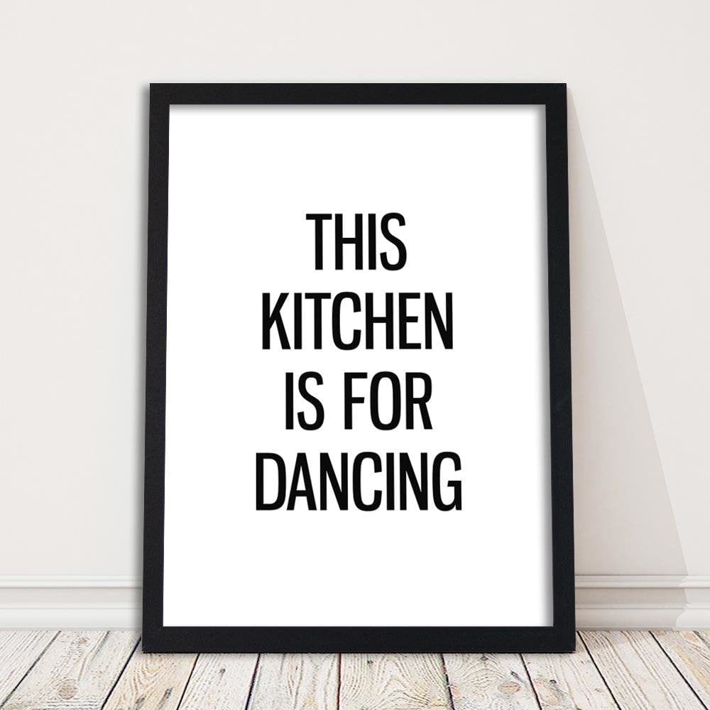 Glezna melnā rāmī - Kitchen To Dance Home Trends