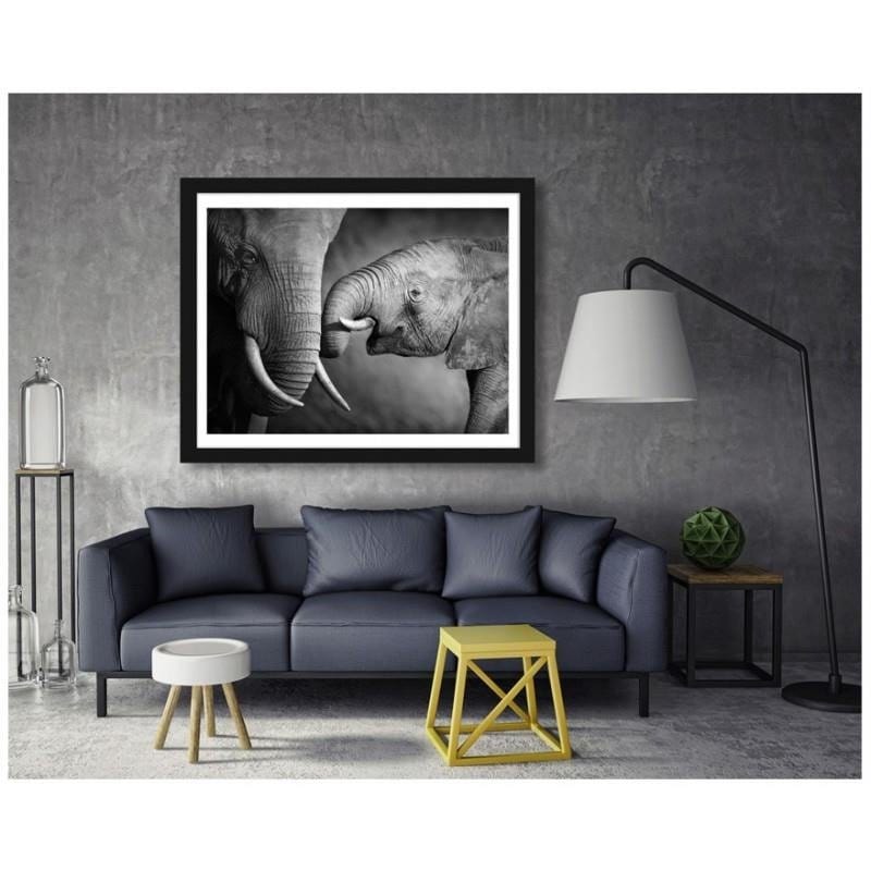 Glezna melnā rāmī - Little elephant Home Trends