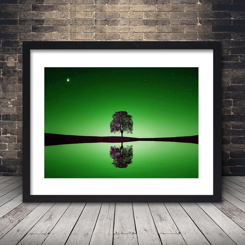 Glezna melnā rāmī - Lone Tree Home Trends