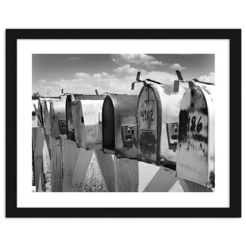 Glezna melnā rāmī - Mailboxes Home Trends