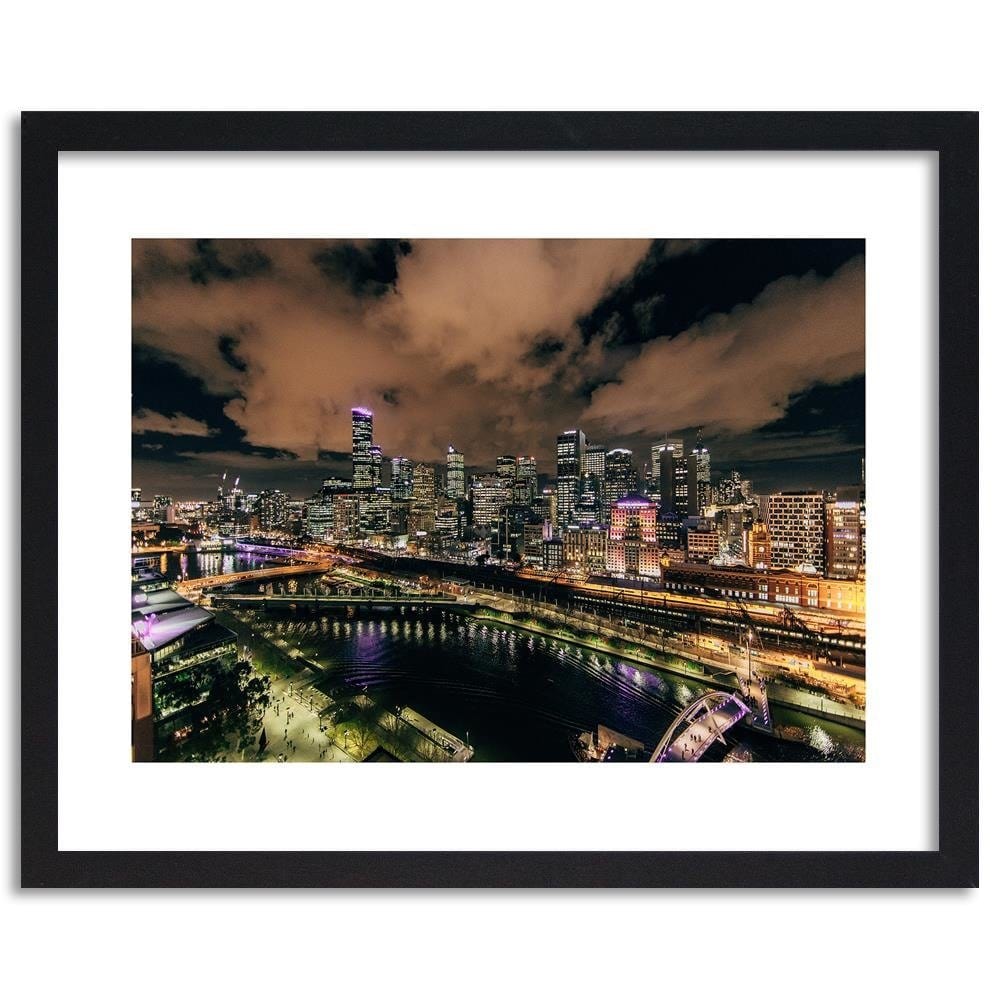 Glezna melnā rāmī - Modern City At Night Home Trends