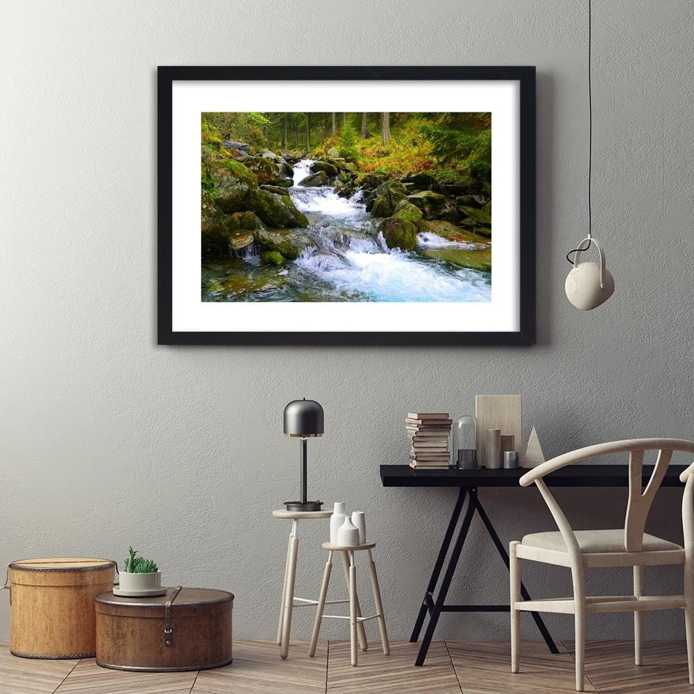 Glezna melnā rāmī - Mountain Stream 3 Home Trends
