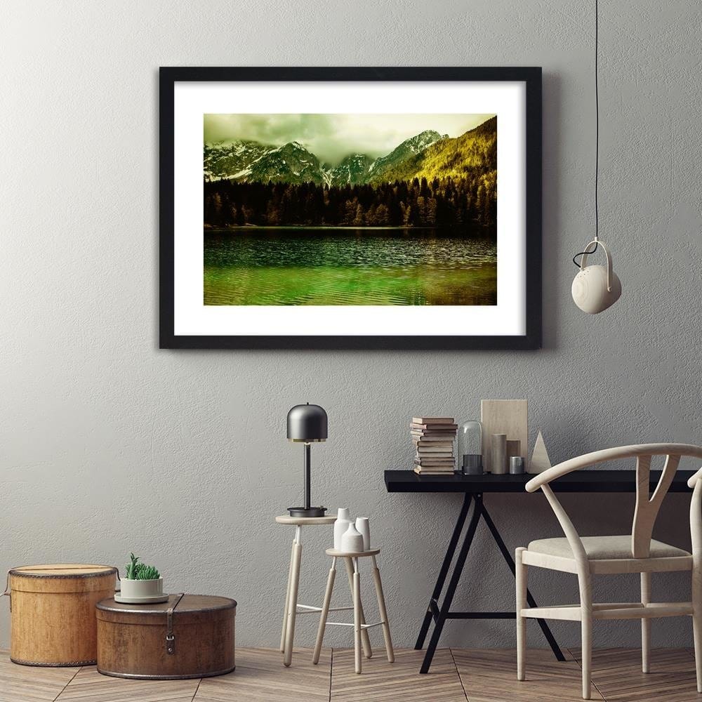 Glezna melnā rāmī - Mountains On The Lake 3 Home Trends