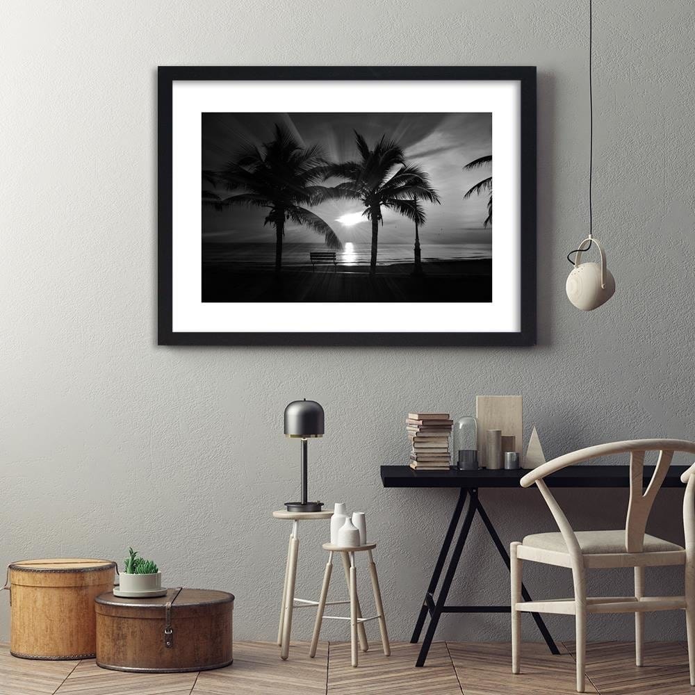 Glezna melnā rāmī - Palm Trees And Sun Rays 2 Home Trends