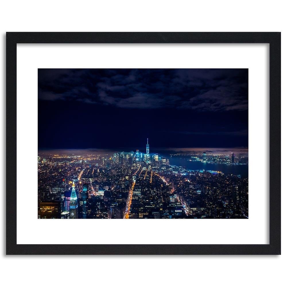 Glezna melnā rāmī - Panorama Of The City At Night Home Trends