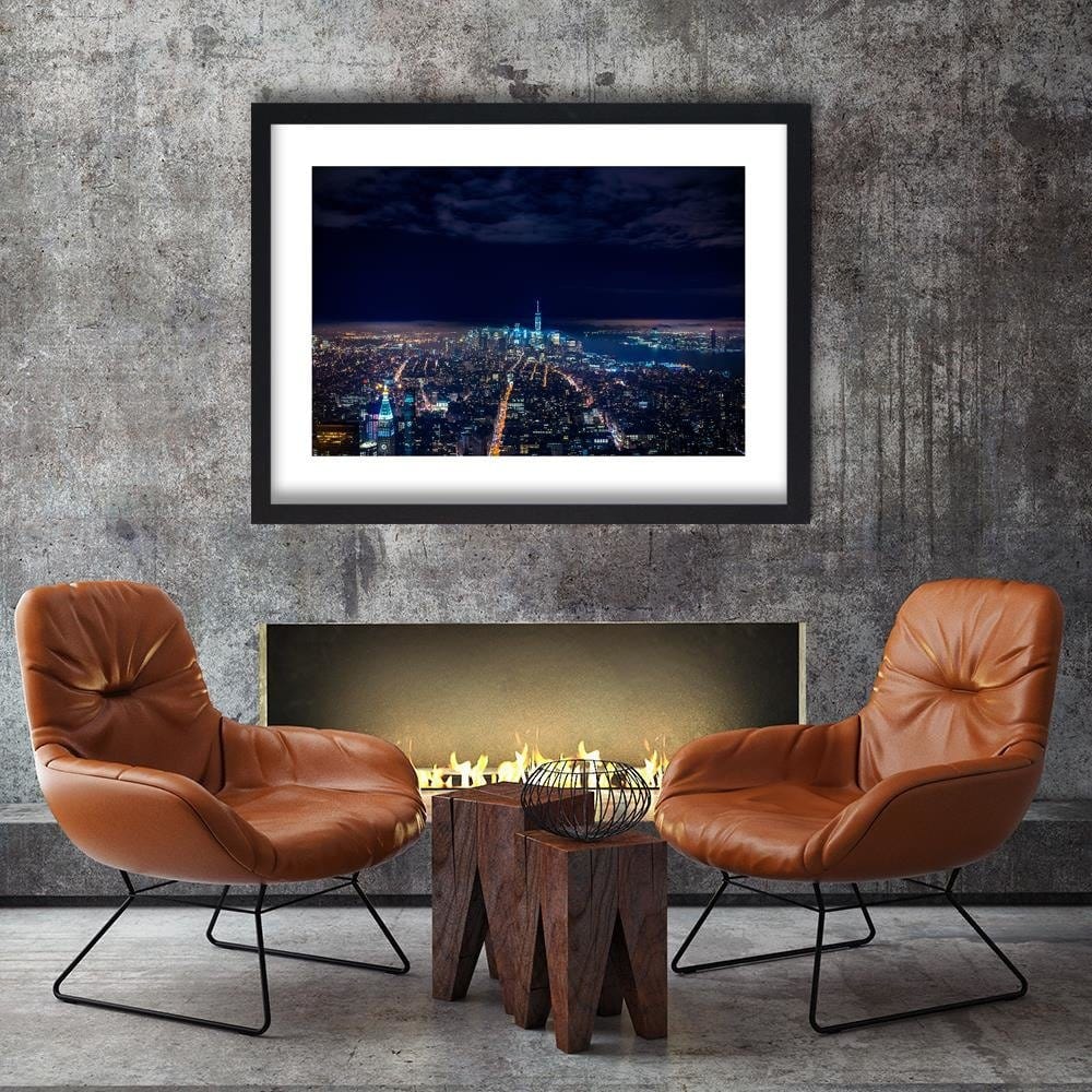 Glezna melnā rāmī - Panorama Of The City At Night Home Trends