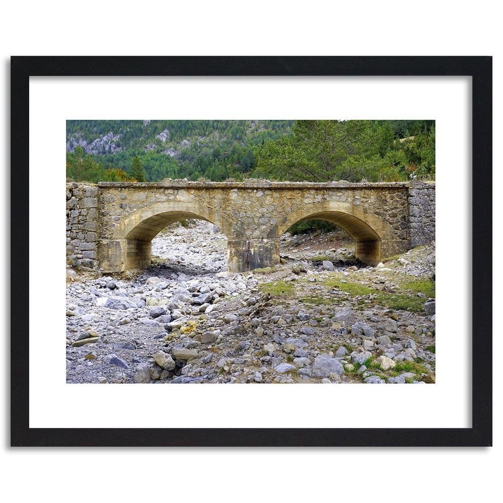 Glezna melnā rāmī - Rustic Bridge Home Trends