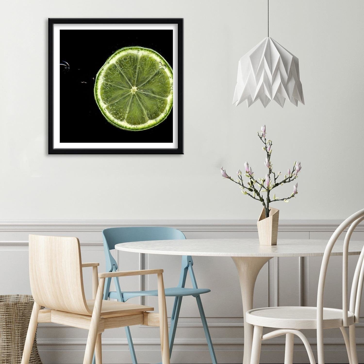 Glezna melnā rāmī - Slice Green Lemon Home Trends