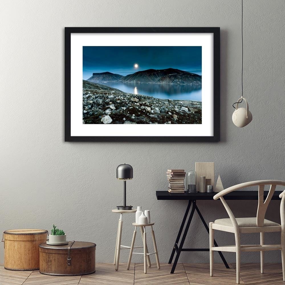 Glezna melnā rāmī - Sunset Over A Mountain Lake 3 Home Trends