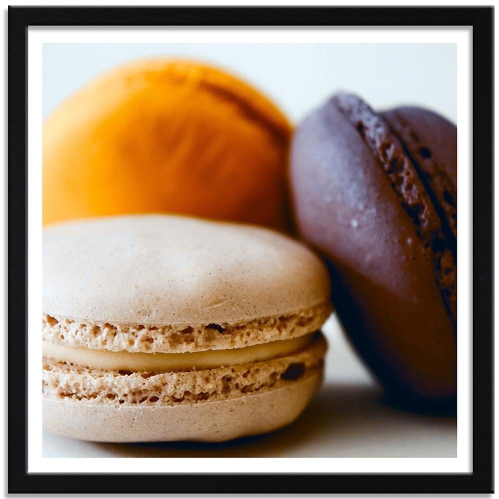 Glezna melnā rāmī - Tasty Macaroons 2 Home Trends
