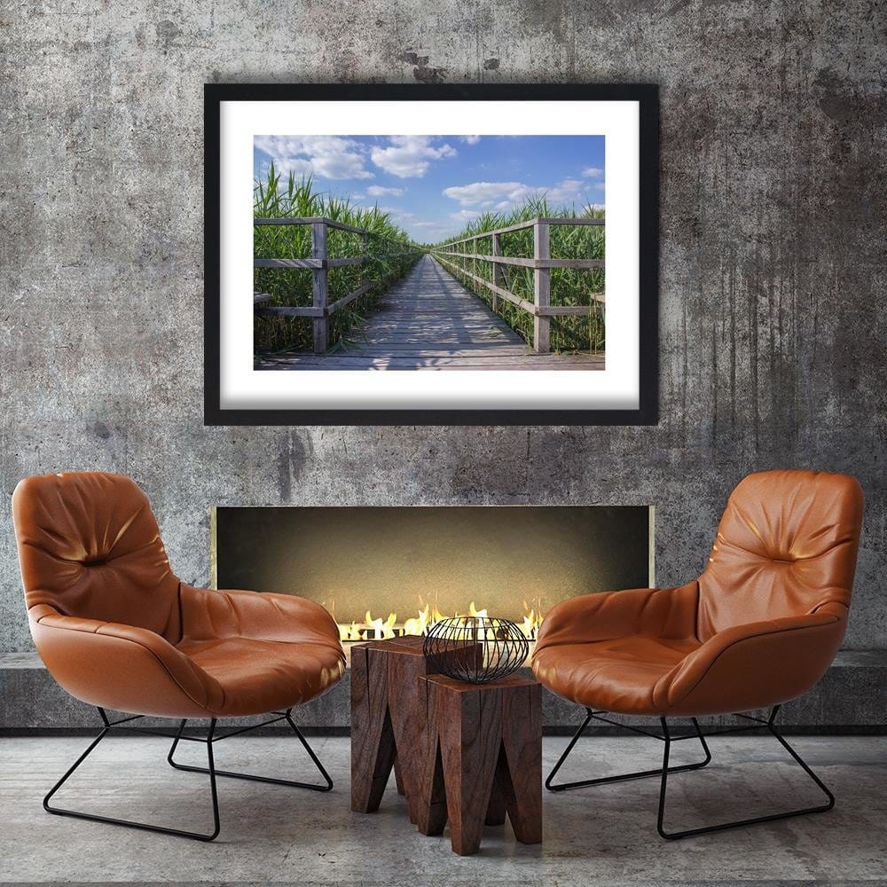 Glezna melnā rāmī - The Bridge In Green Reeds Home Trends