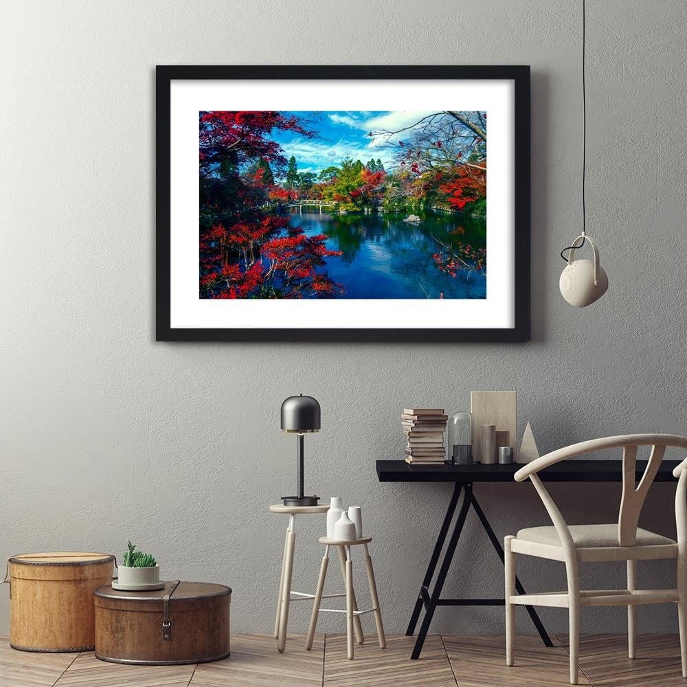 Glezna melnā rāmī - The Bridge Over The River In The Park 3 Home Trends