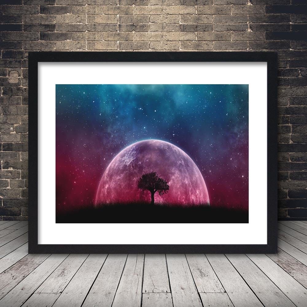 Glezna melnā rāmī - The Huge Moon Behind A Tree Home Trends