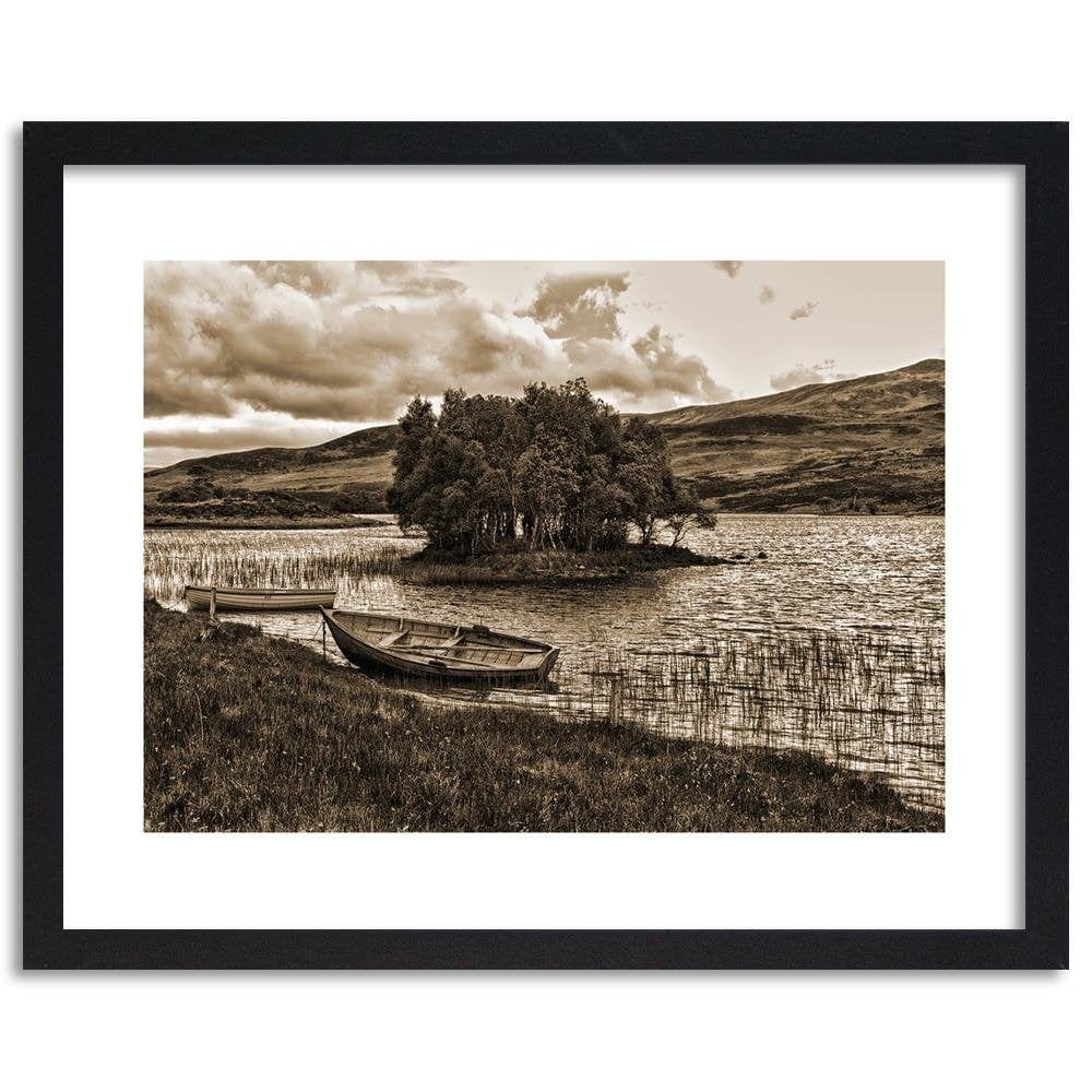 Glezna melnā rāmī - The Island On The Lake 1 Home Trends